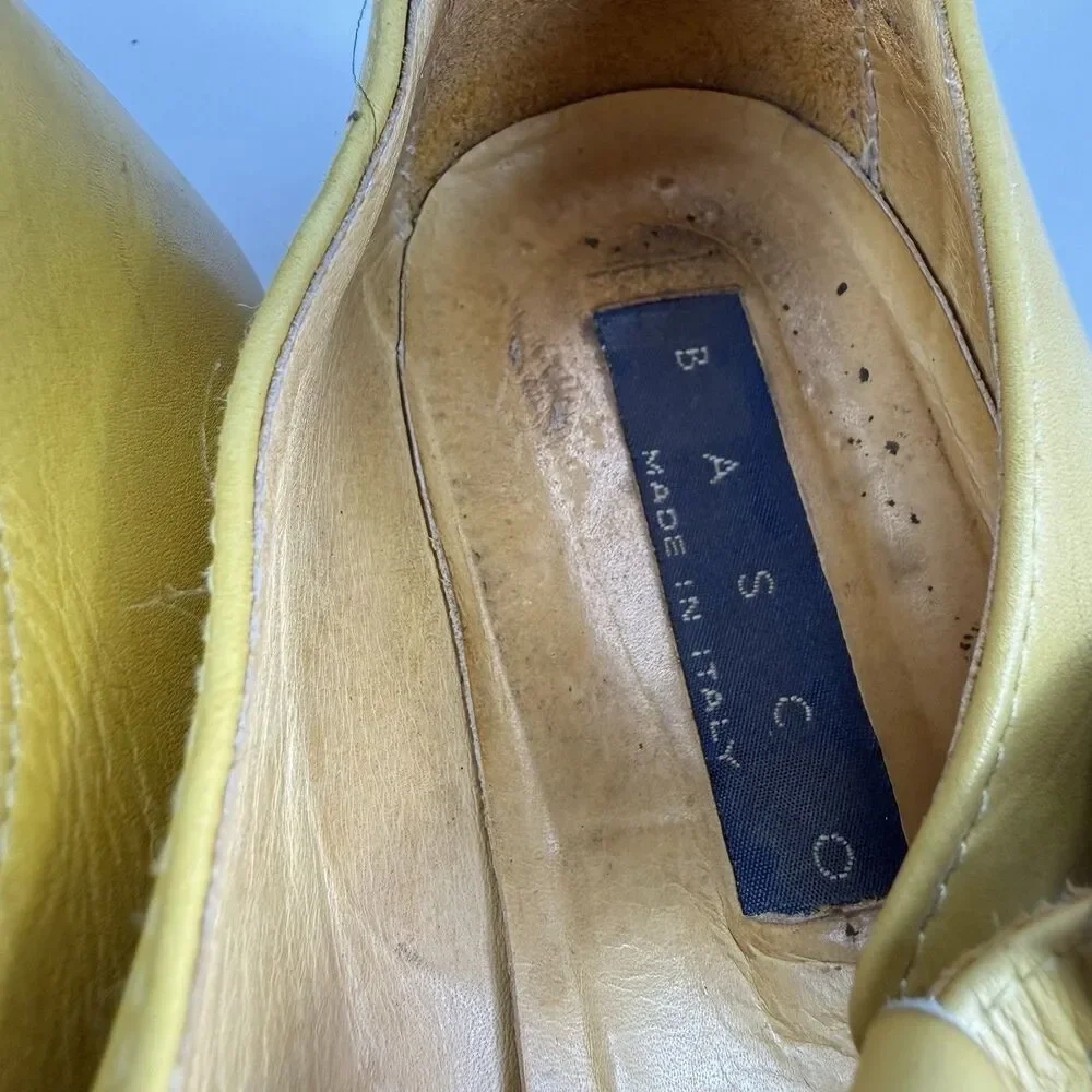Basco Made in Italy Women's 40- 9/9.5 US Yellow Leather T Strap Fisherman Loafer